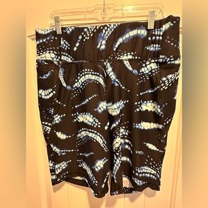 Lane Bryant Livi biker shorts with pockets 18/20